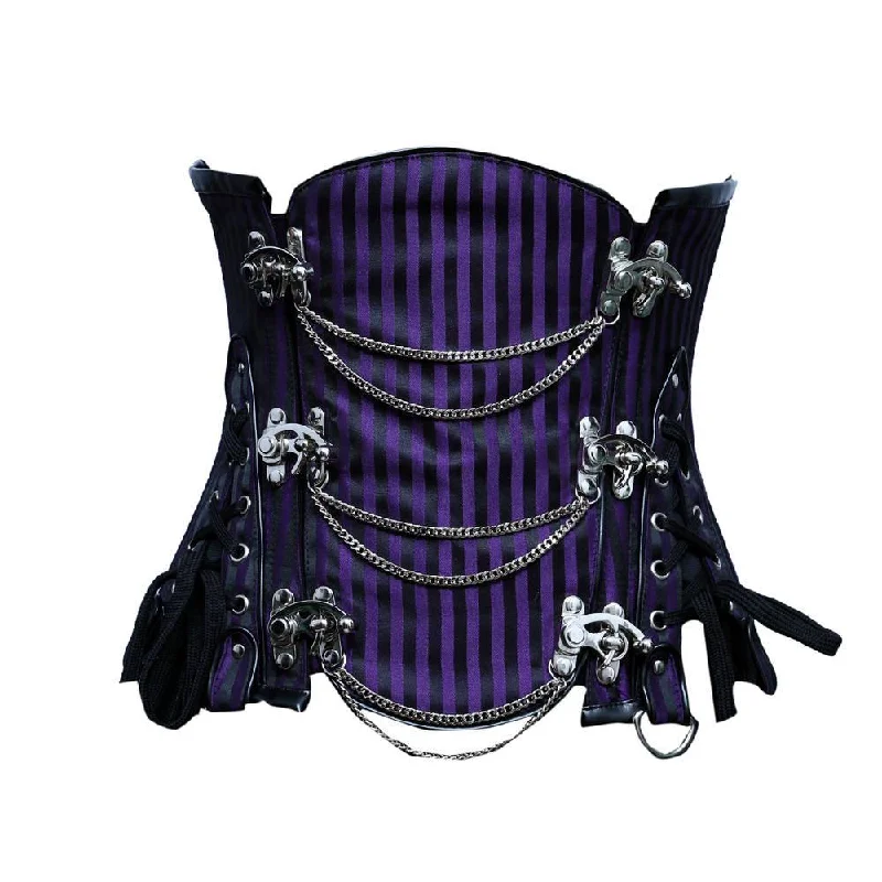 Burlesque - inspired bustiers for a performance lookMileena Custom Made Corset