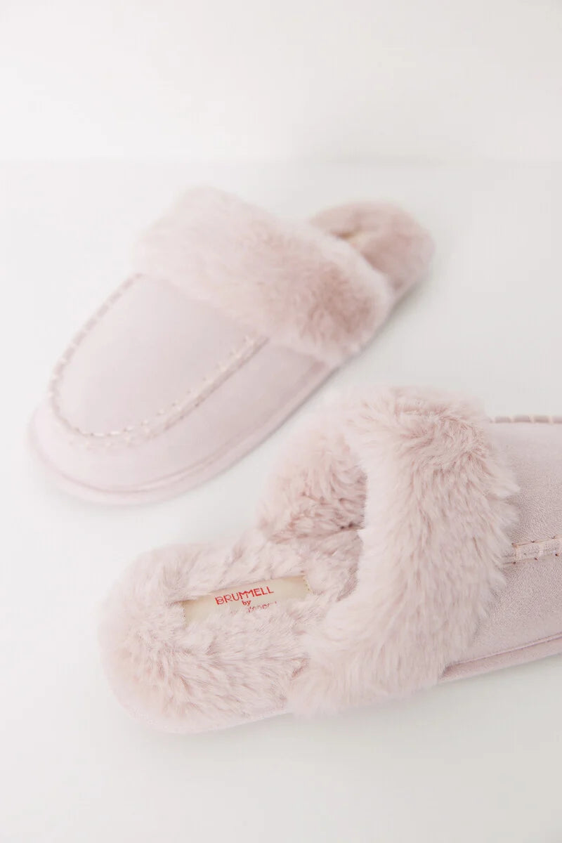 Women's bras with removable padsPink faux fur house slippers