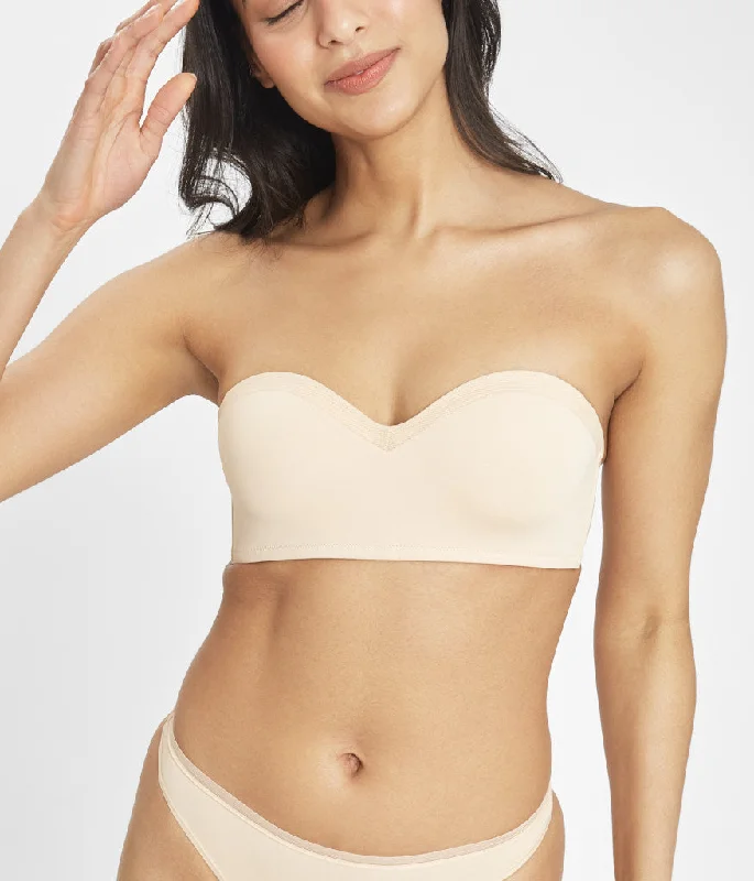 Women's bras with a cotton - polyester blendThe No-Wire Strapless: Toasted Almond