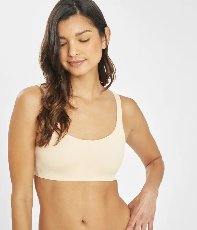 Women's Panache bras for larger bustsThe Sleek Scoop Bralette: Toasted Almond