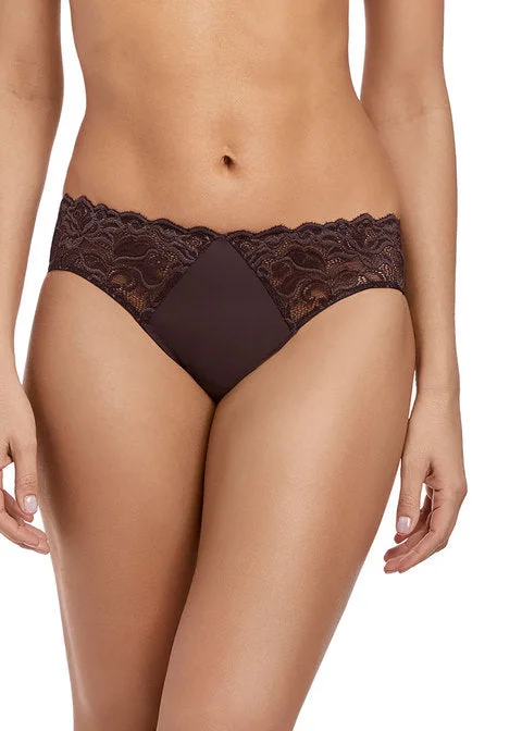 Women's bras with a lace overlayWacoal Eglantine Panty, Hazelnut