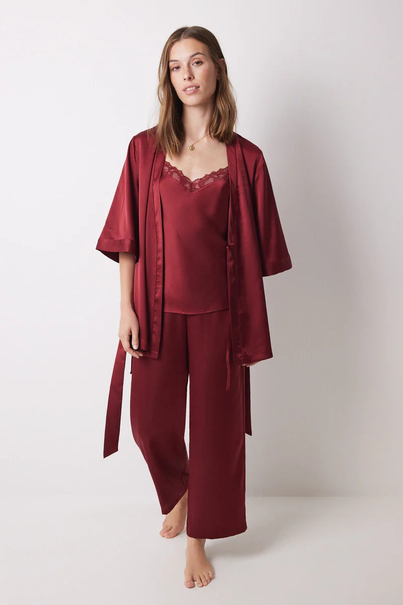 Women's bras crafted from stretchy spandexGarnet satin robe, top and pyjamas trouser set