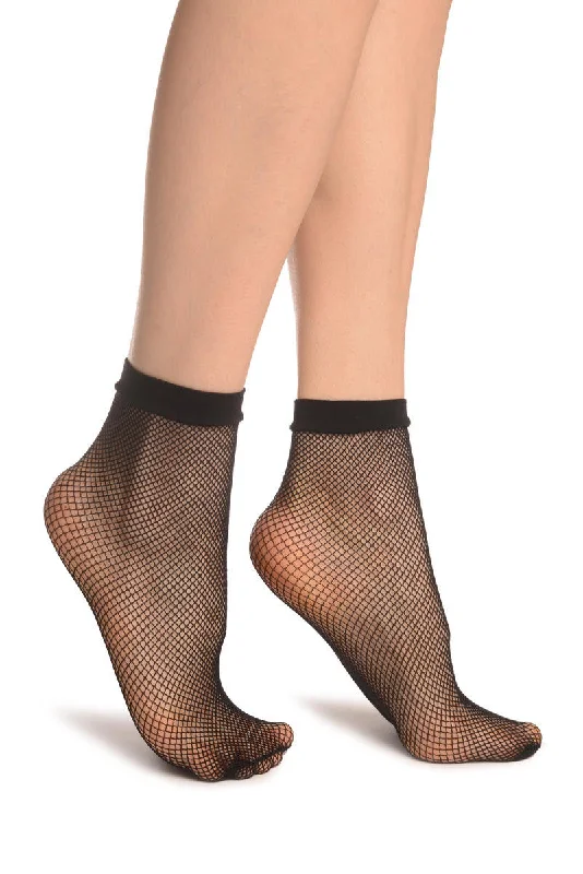 Women's arch - support socks for better comfortBlack Fishnet Ankle High Socks