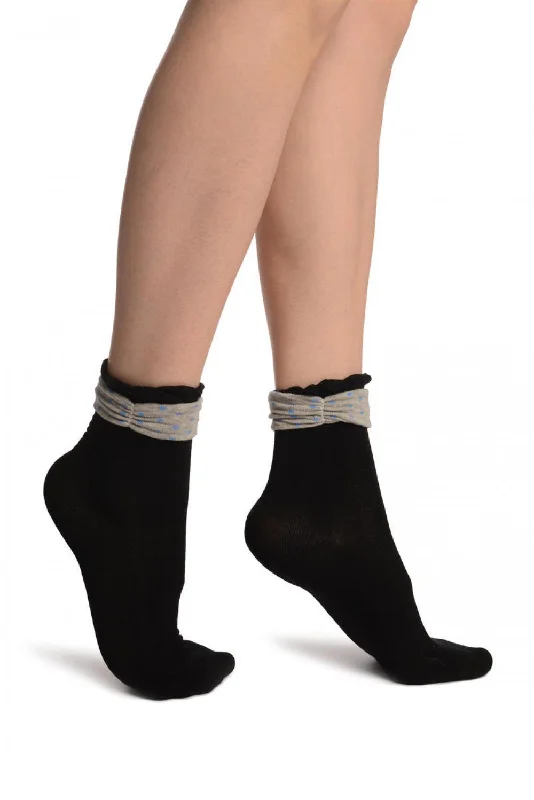 Women's over - the - calf socks with a stripe designBlack With Around The Ankle Bow Ankle High Socks