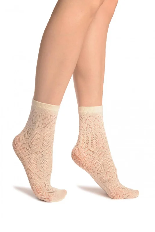 Women's cotton blend socks for breathabilityCream Geometrical Crochet Lace Ankle High Socks