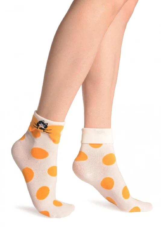 Women's arch - support socks for better comfortLarge Polka Dot With Flip Bow & Kitty Cream Ankle High Socks