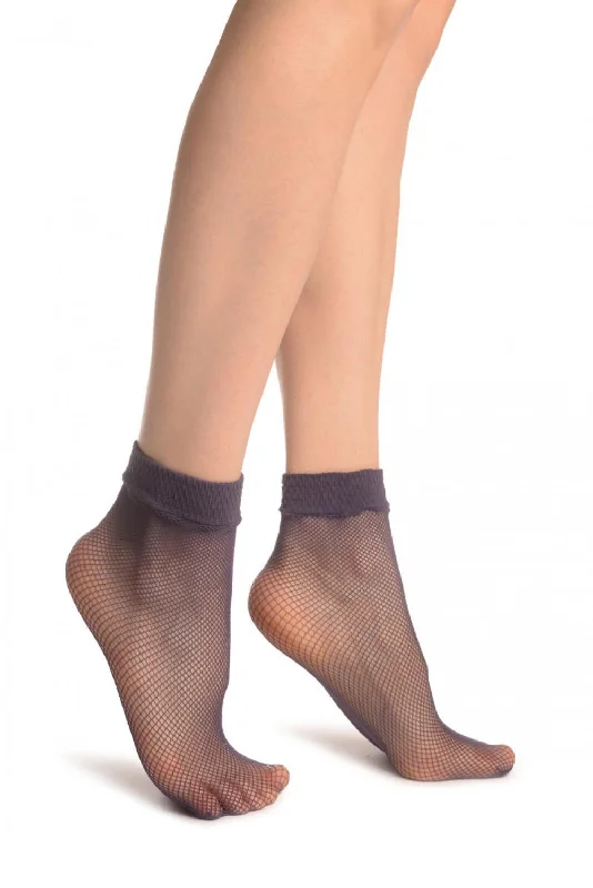 Women's argyle - patterned thigh - high socksPurple Fishnet Ankle High Socks