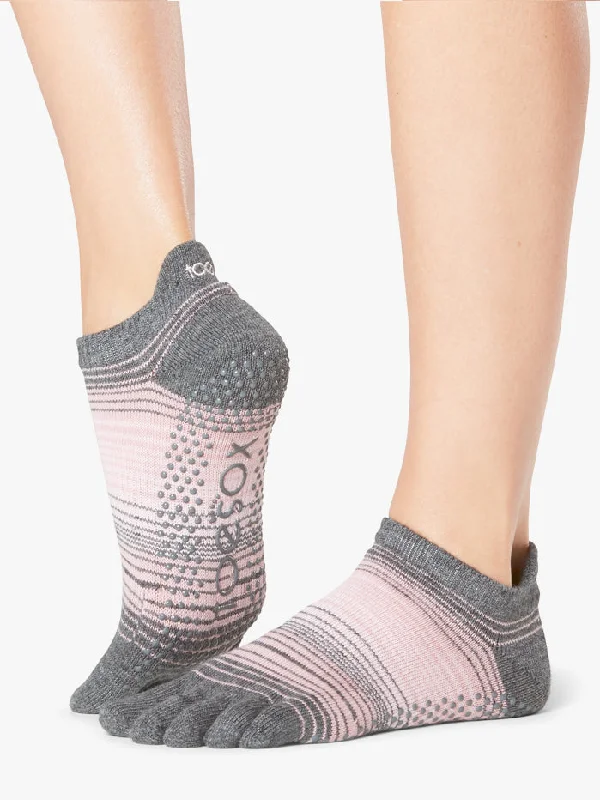 Women's argyle - patterned thigh - high socksToeSox Grip Full Toe Low Rise - Echo