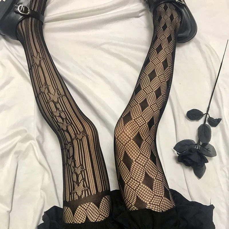 Women's thigh - high socks in a fishnet patternWomen's Punk Asymmetrical Lace Stockings